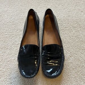 Stuart Weitzman moc driver loafers 9